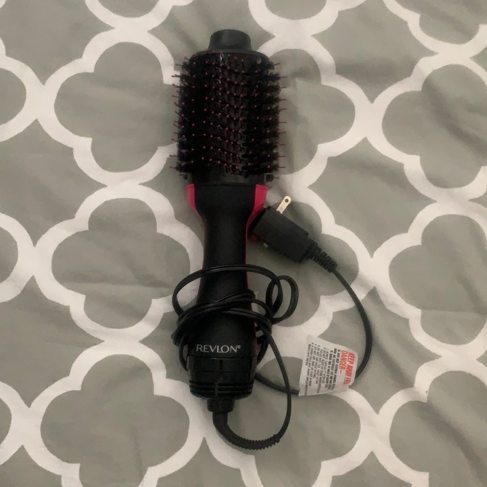 Revlon blow dry brush
